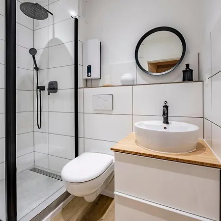 Flair: Stylisches - Netflix - Basf - Uni Mannheim لودويغشافن ام ري