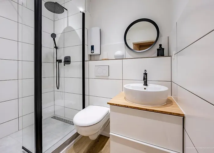 Flair: Stylisches - Netflix - Basf - Uni Mannheim Ludwigshafen